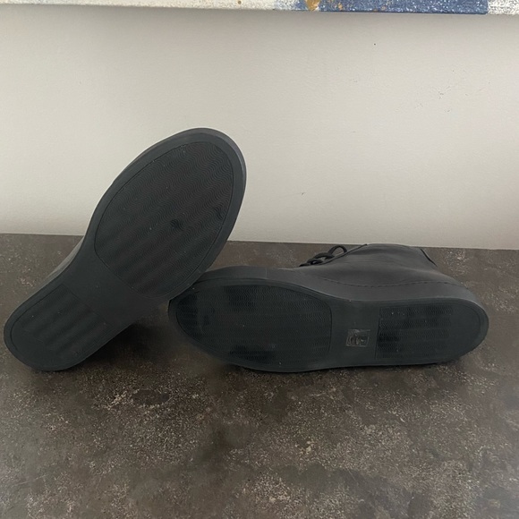 Common Projects Men's Original Achilles Mid-Top Sneakers - Picture 7 of 9